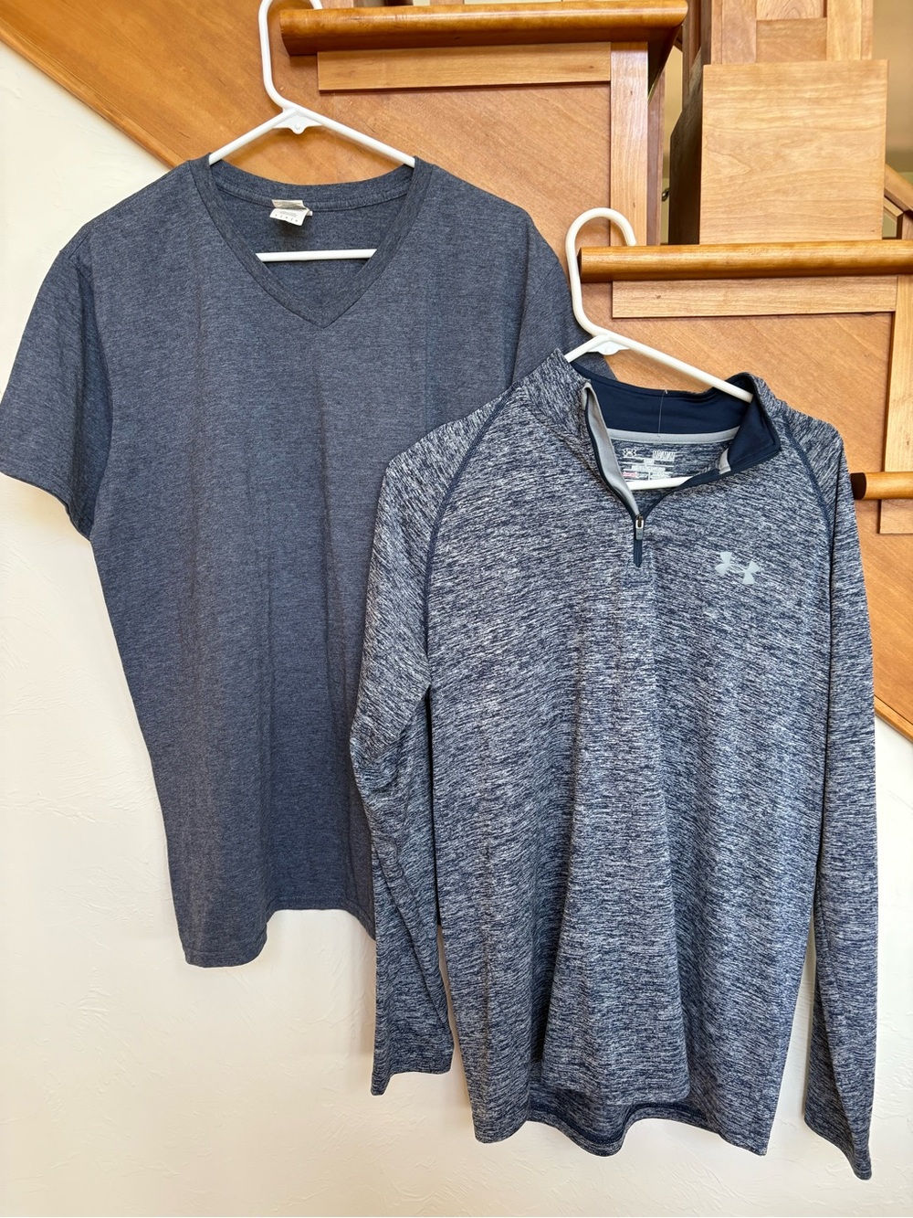 Under Armour Men's Heathered Blue Loose fit Quarter-Zip Performance Top T-Shirt